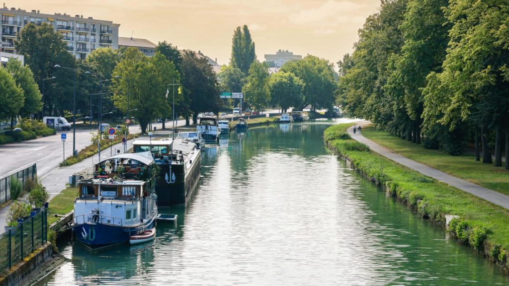 Reims Champagne Run Campus Article Canal De La Marne A LAisne - Photo @L'Union